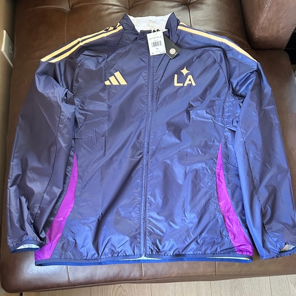 Galaxy By Harvic White and Gold LA Soccer Windbreaker Jacket - Picture 6 of 8